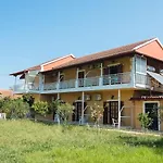 Serengeti Nap Comfy סידריון