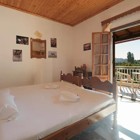 Serengeti Nap Comfy Aparthotel Sidárion